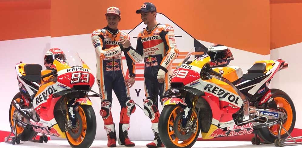 Triple Crown Perpisahan Marquez Buat Lorenzo